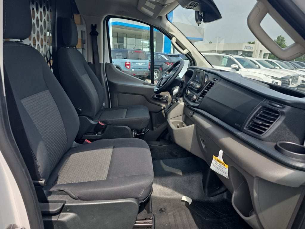 2025 Ford Transit Cargo Van Base