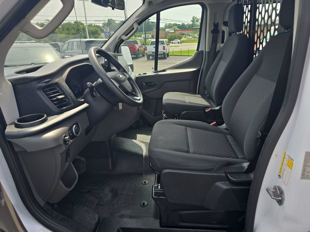 2025 Ford Transit Cargo Van Base