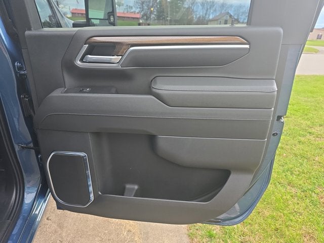 2026 Chevrolet Silverado 3500 HD Chassis Cab LT