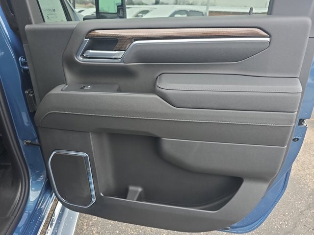 2026 Chevrolet Silverado 3500 HD Chassis Cab LT