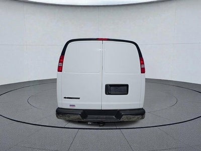 2025 Chevrolet Express Cargo WT