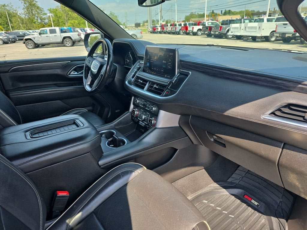 2021 GMC Yukon SLT