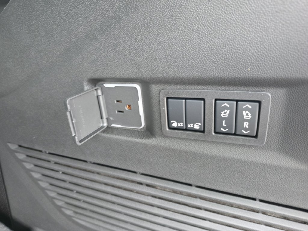 2027 Chevrolet Tahoe LT