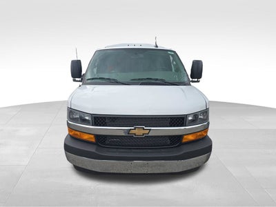 2026 Chevrolet Express Cutaway 3500 1WT