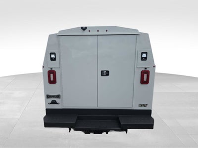 2026 Chevrolet Express Cutaway 3500 1WT