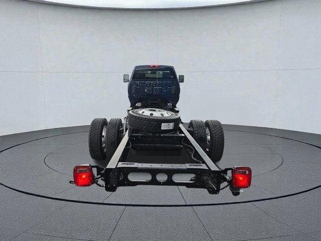 2024 Chevrolet Silverado 6500 HD LT