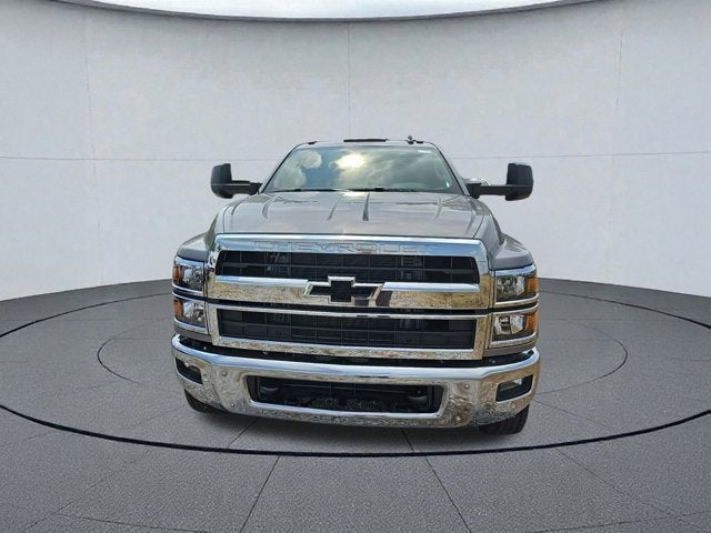 2024 Chevrolet Silverado 6500 HD Work Truck