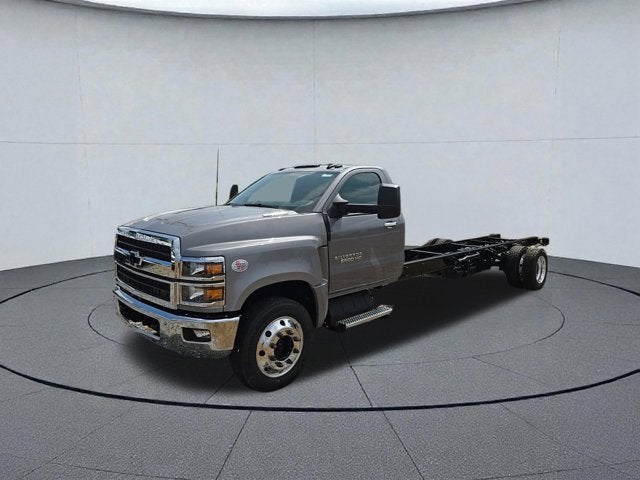 2024 Chevrolet Silverado 6500 HD Work Truck