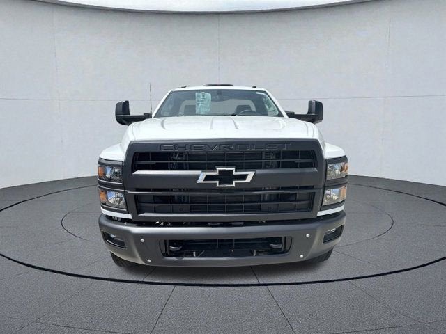 2024 Chevrolet Silverado 6500 HD Work Truck