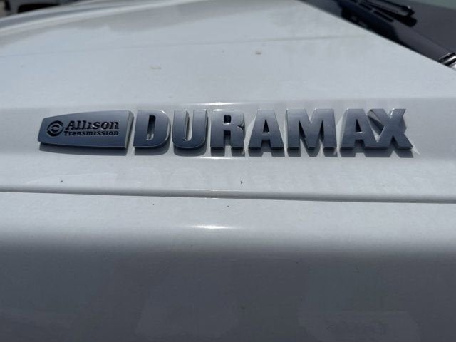 2024 Chevrolet Silverado 6500 HD Work Truck