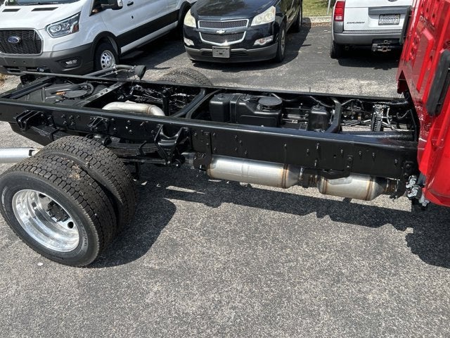 2024 Chevrolet Silverado 6500 HD Work Truck