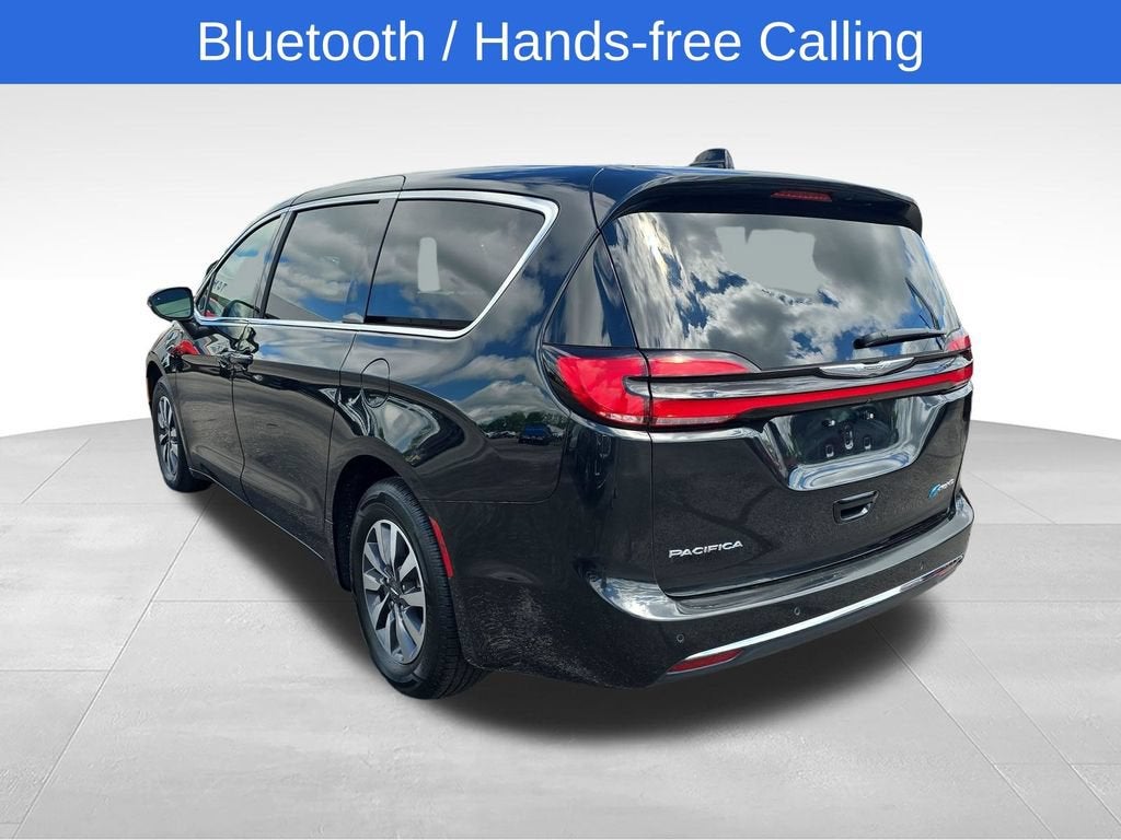 2023 Chrysler Pacifica Hybrid Touring L