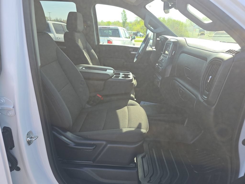 2025 Chevrolet Silverado 3500 HD WT