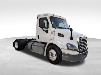 2015 Freightliner CASCADIA 113 Base