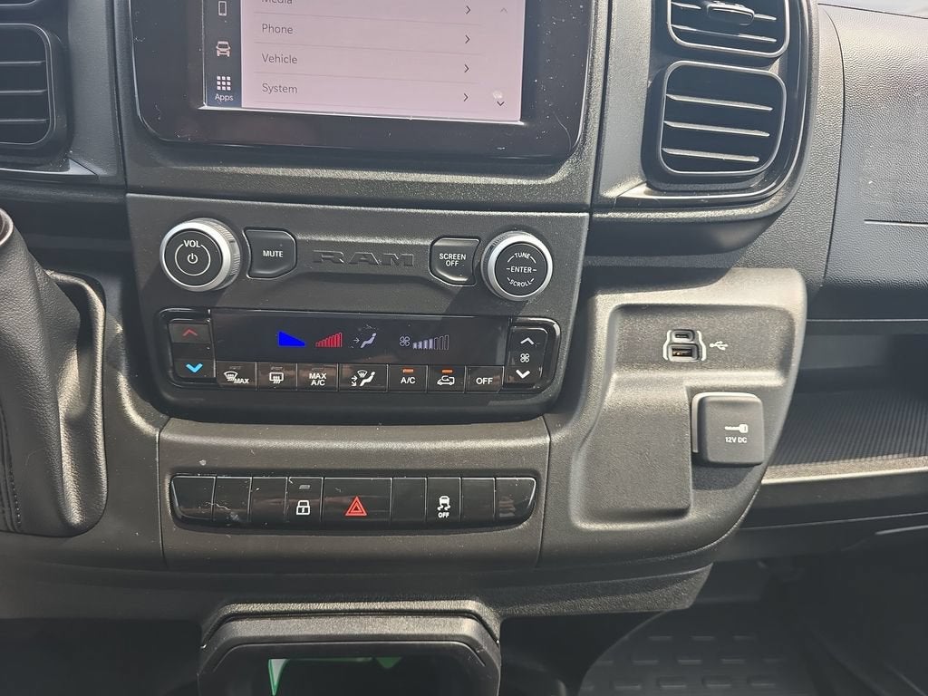 2025 RAM ProMaster Cargo Van Tradesman