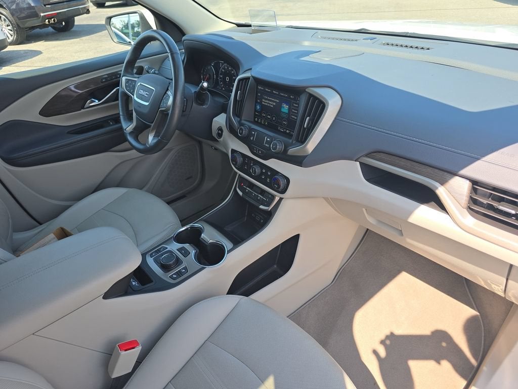 2023 GMC Terrain Denali