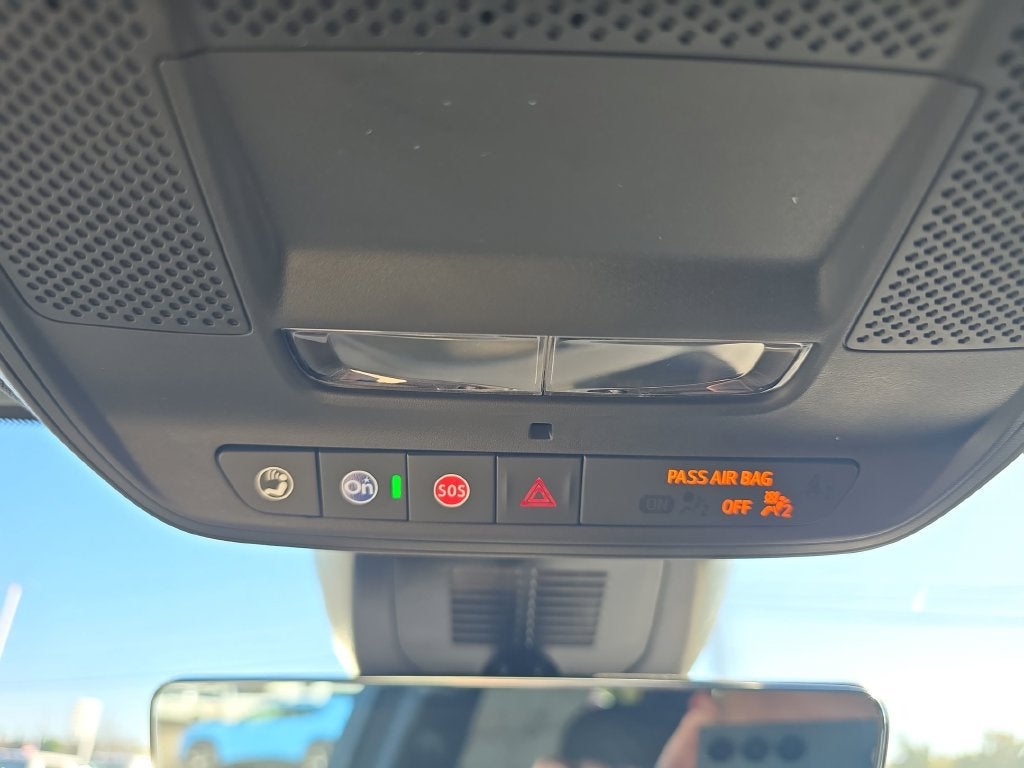 2027 Chevrolet Equinox LT - Photo 36