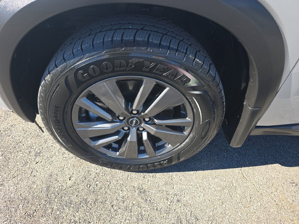 2023 Nissan Pathfinder S