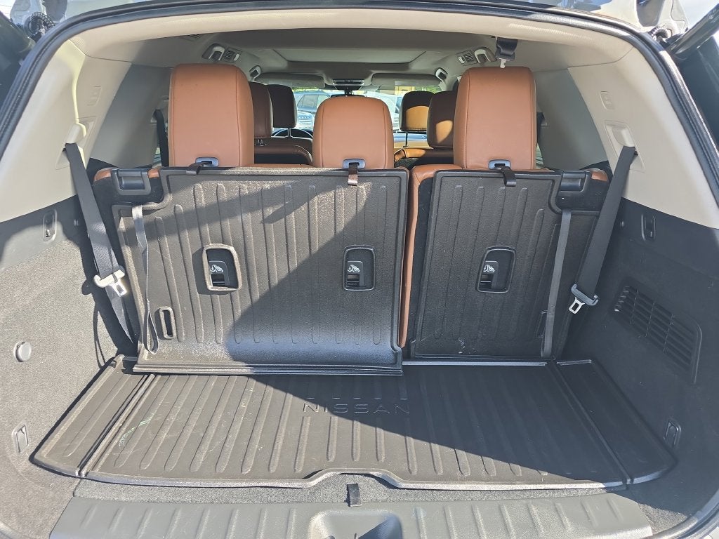 2022 Nissan Pathfinder Platinum