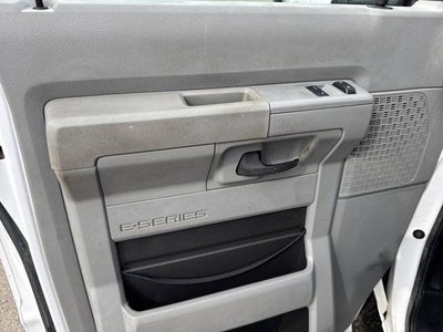 2016 Ford E-350SD Base Cutaway