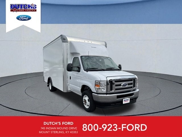 2025 Ford E-450SD Base