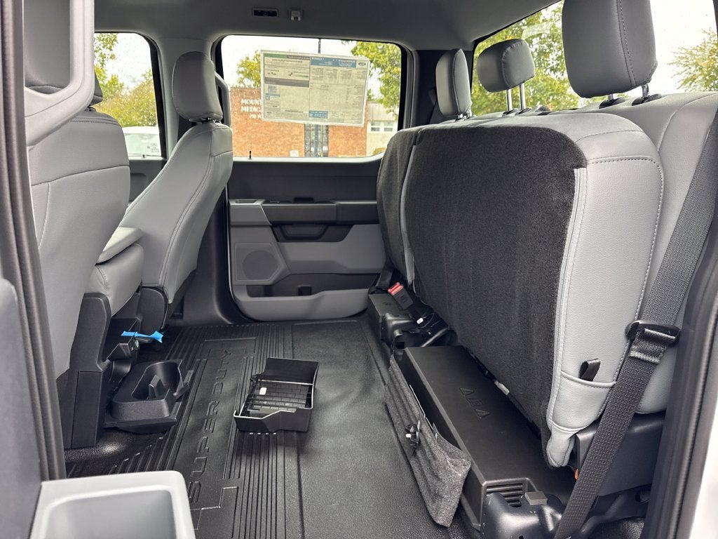 2027 Ford F-250SD XL
