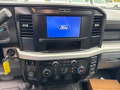 2027 Ford F-250SD XL
