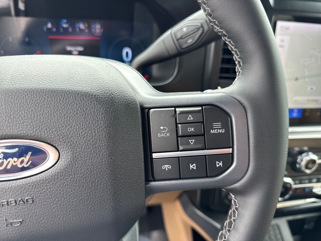 2026 Ford F-350SD Lariat DRW