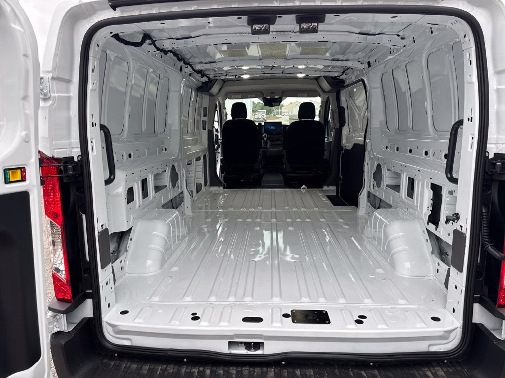 2027 Ford Transit-250 Base