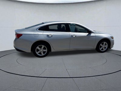 2022 Chevrolet Malibu LS 1FL