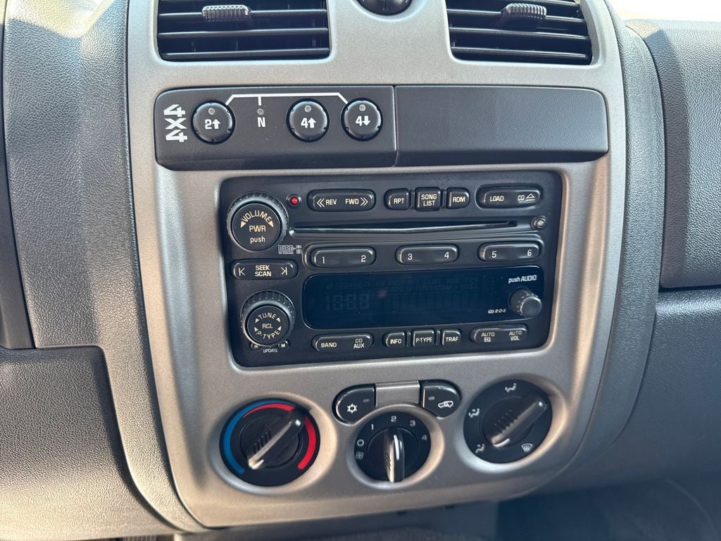 2004 Chevrolet Colorado LS Z71