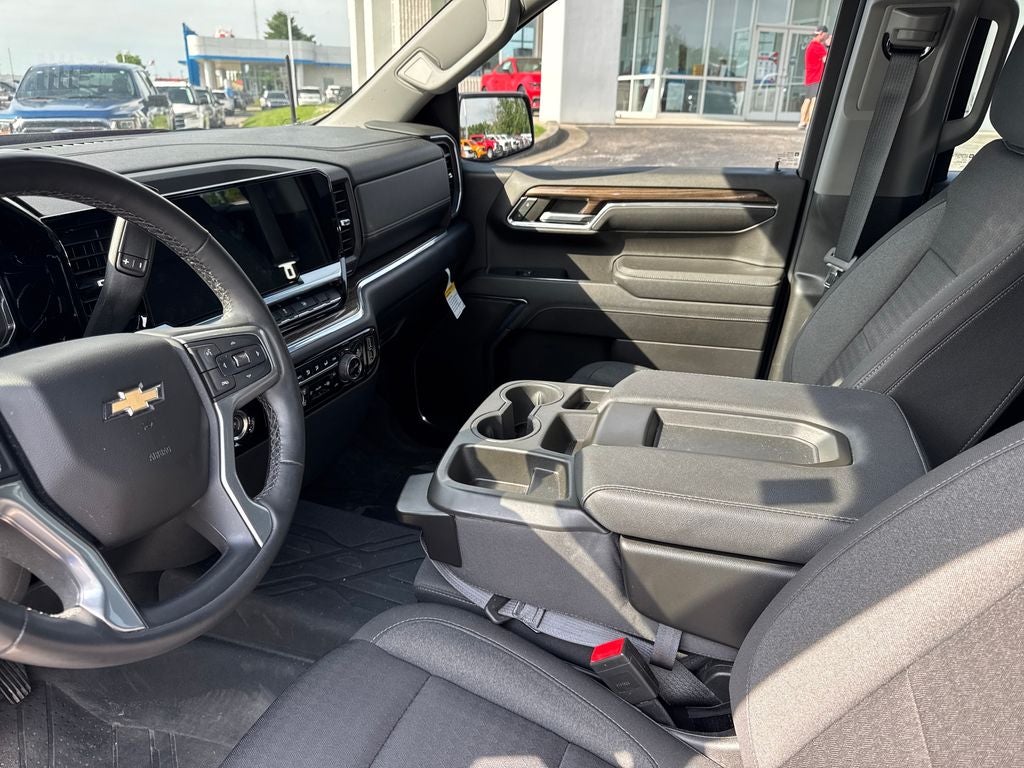 2023 Chevrolet Silverado 1500 LT LT1