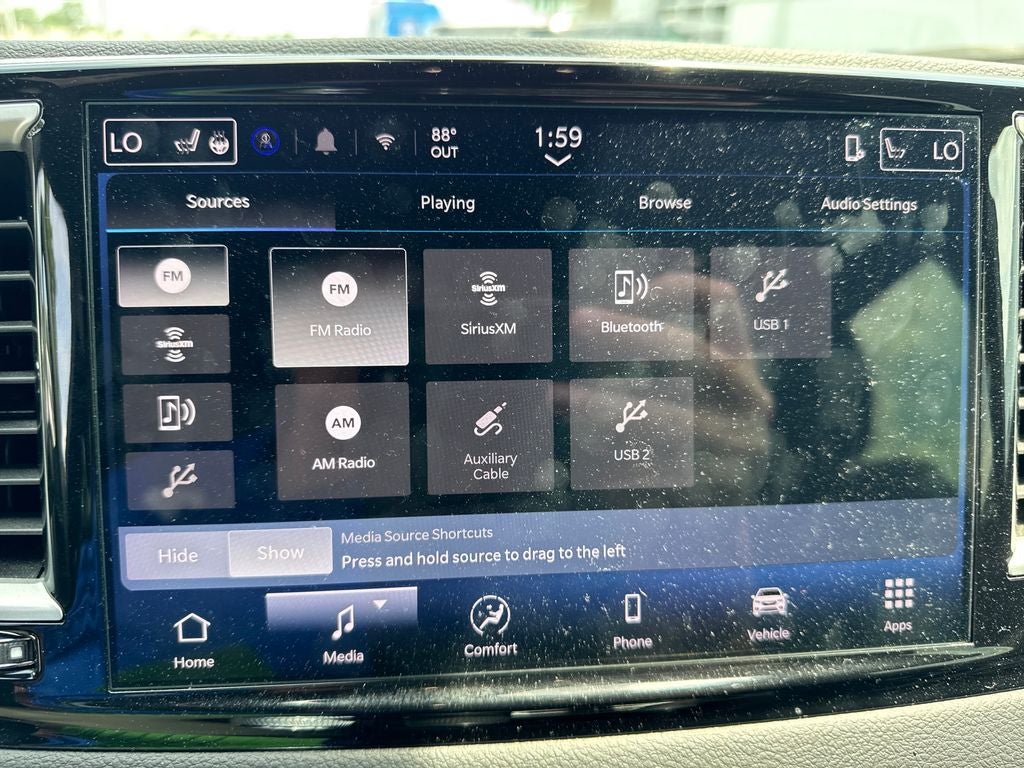 2025 Chrysler Pacifica Select