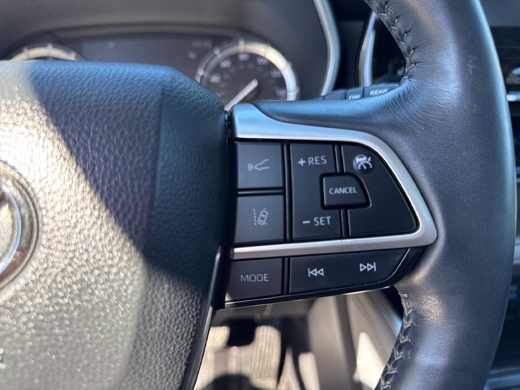 2022 Toyota Highlander Limited