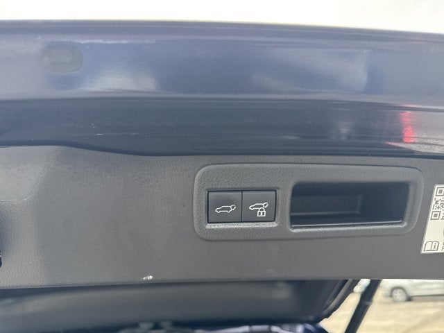 2022 Toyota Venza LE