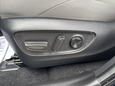 2022 Toyota Venza LE