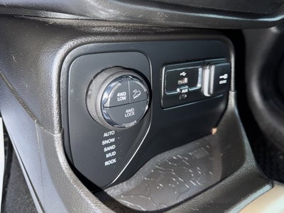 2017 Jeep Renegade Deserthawk