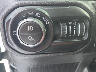 2022 Jeep Gladiator Sport