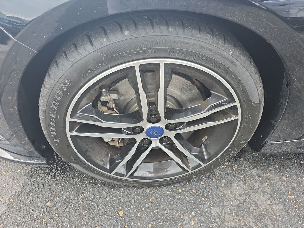 2017 Ford Focus ST