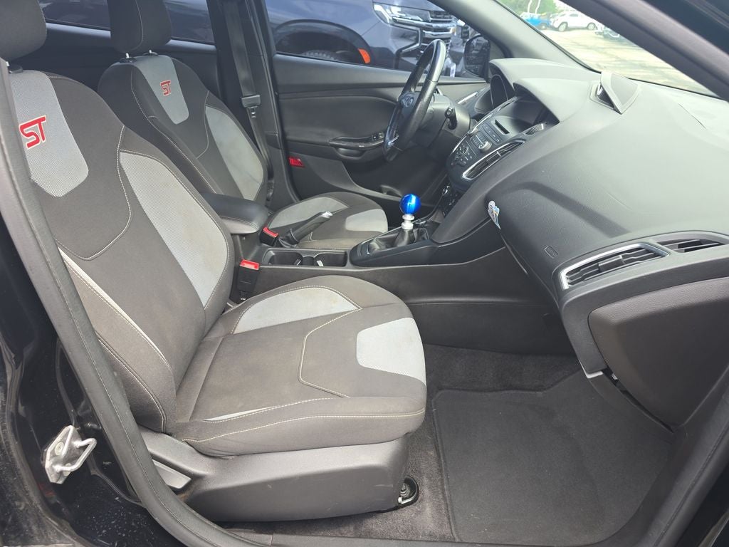 2017 Ford Focus ST