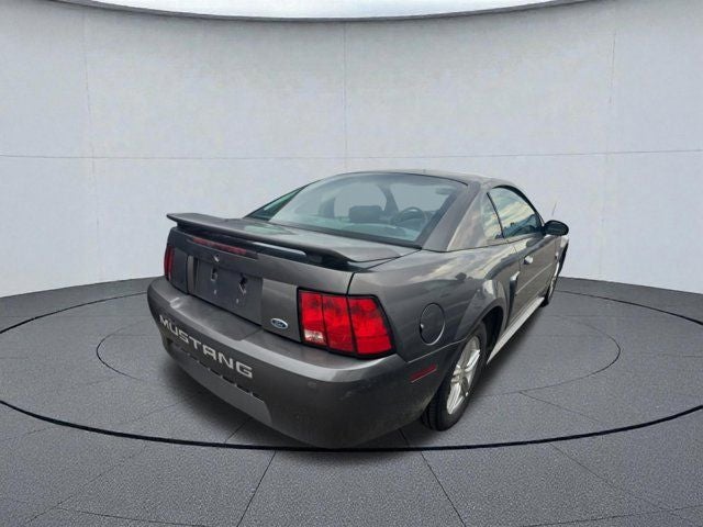 2004 Ford Mustang V6