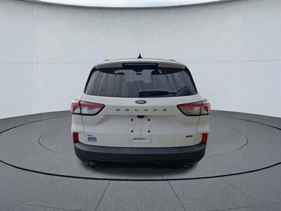 2022 Ford Escape SE Hybrid