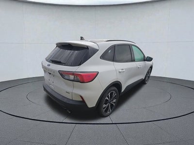 2022 Ford Escape SE Hybrid