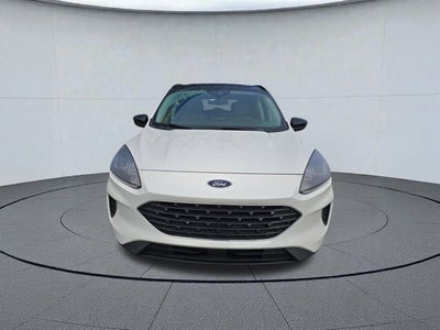 2022 Ford Escape SE Hybrid