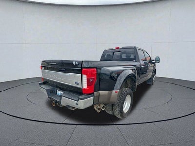 2017 Ford F-350SD King Ranch DRW