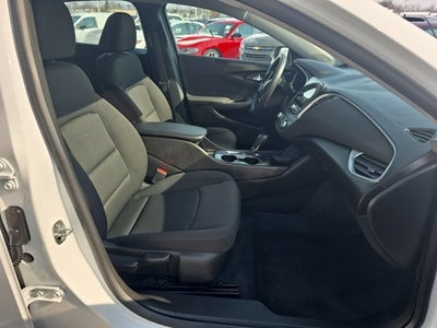 2019 Chevrolet Malibu LS 1LS