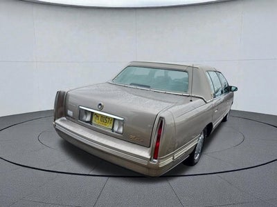 1999 Cadillac DeVille Base