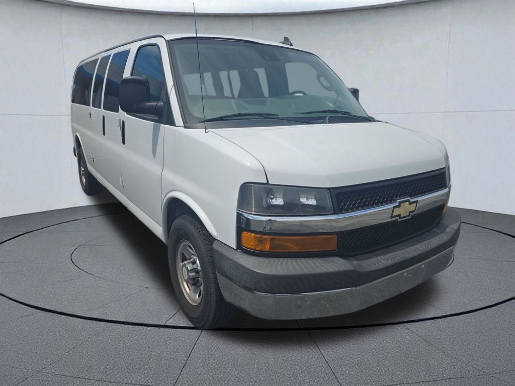 2020 Chevrolet Express 3500 LT Passenger