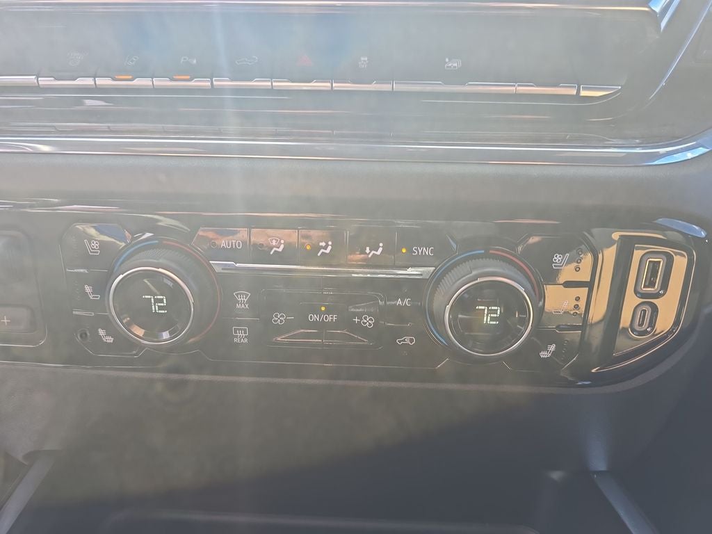 2025 Chevrolet Silverado 3500HD LTZ