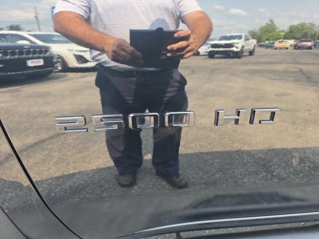 2024 Chevrolet Silverado 2500HD ZR2